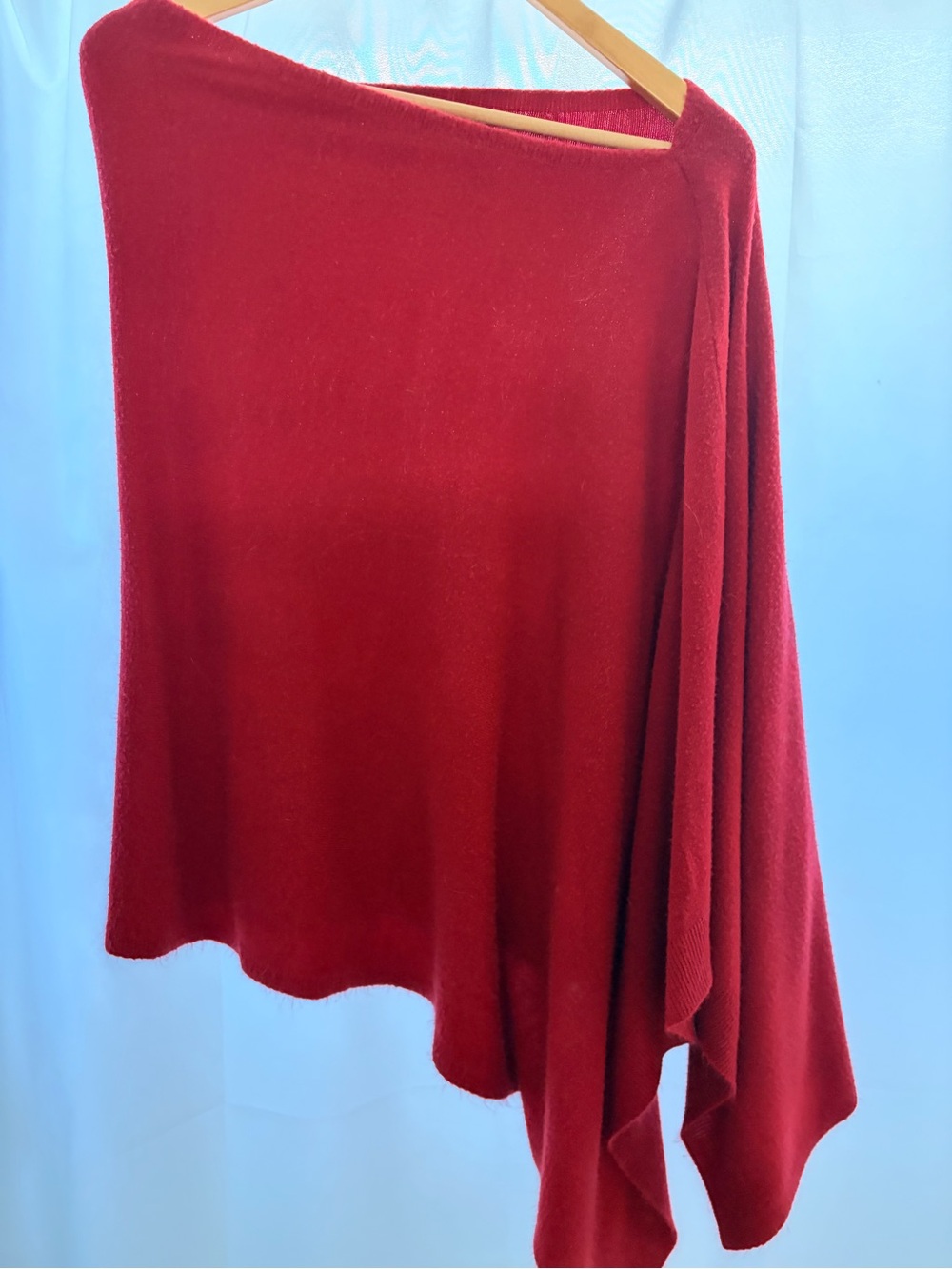 Women’s Red Knit Poncho OS